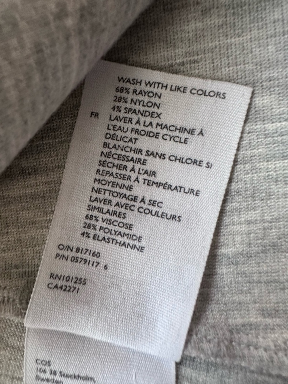 COS Women’s Sleeveless Turtleneck Top Size 2 Light Gray Stretch Minimalist - Picture 6 of 9